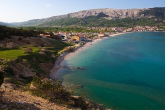 Pláž a letovisko Baška - Krk, Chorvátsko